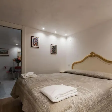 Casa Mariagrazia - Cozy Flat In With Private Patio * Venetië